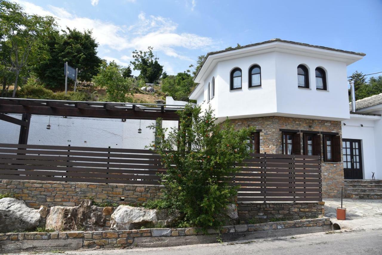 Karpofora Traditional Guesthouse Miléai Zewnętrze zdjęcie