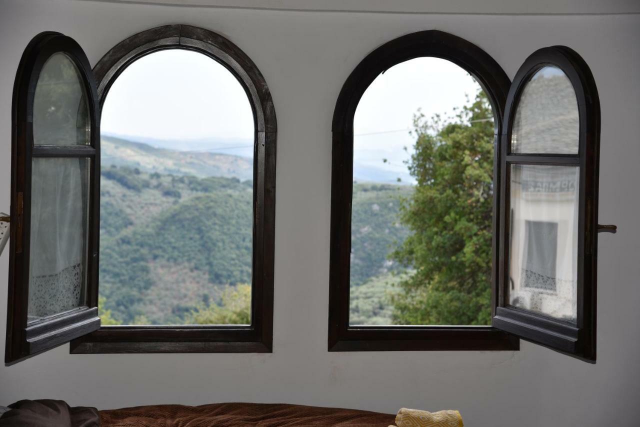 Karpofora Traditional Guesthouse Miléai Zewnętrze zdjęcie