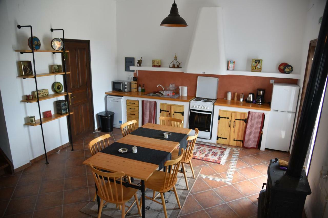 Karpofora Traditional Guesthouse Miléai Zewnętrze zdjęcie